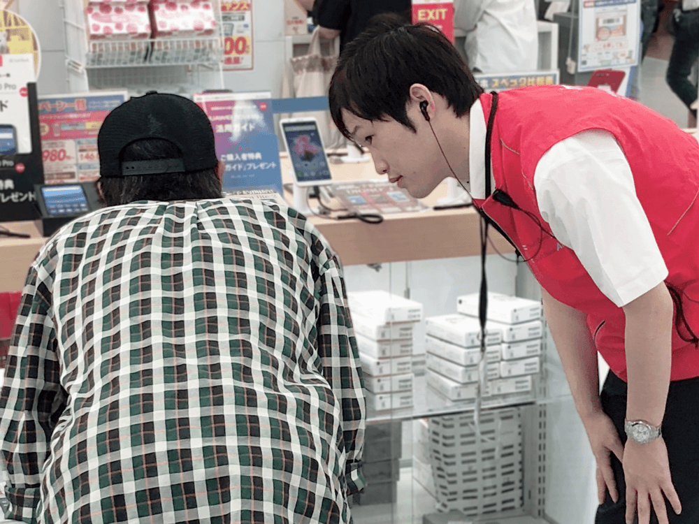 スタッフインタビュー