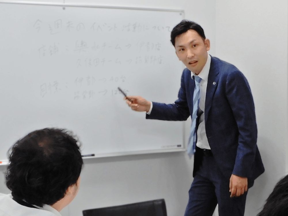 スタッフインタビュー